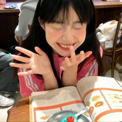 金光松美的四块石板